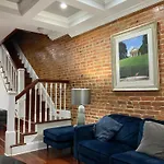 Classy Victorian Brownstone Subway Shopping